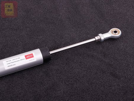 位移传感器根据运动方式分类:直线位移传感器 角度位移传感器