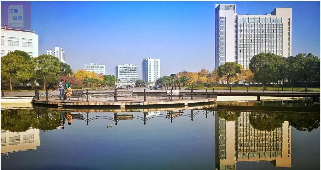 上海第二<a href='https://www.svip100.com/' target='_blank'><u>工业</u></a>大学